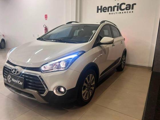 HYUNDAI HB20X 1.6 16V PREMIUM FLEX 4P AUTOMÁTICO
